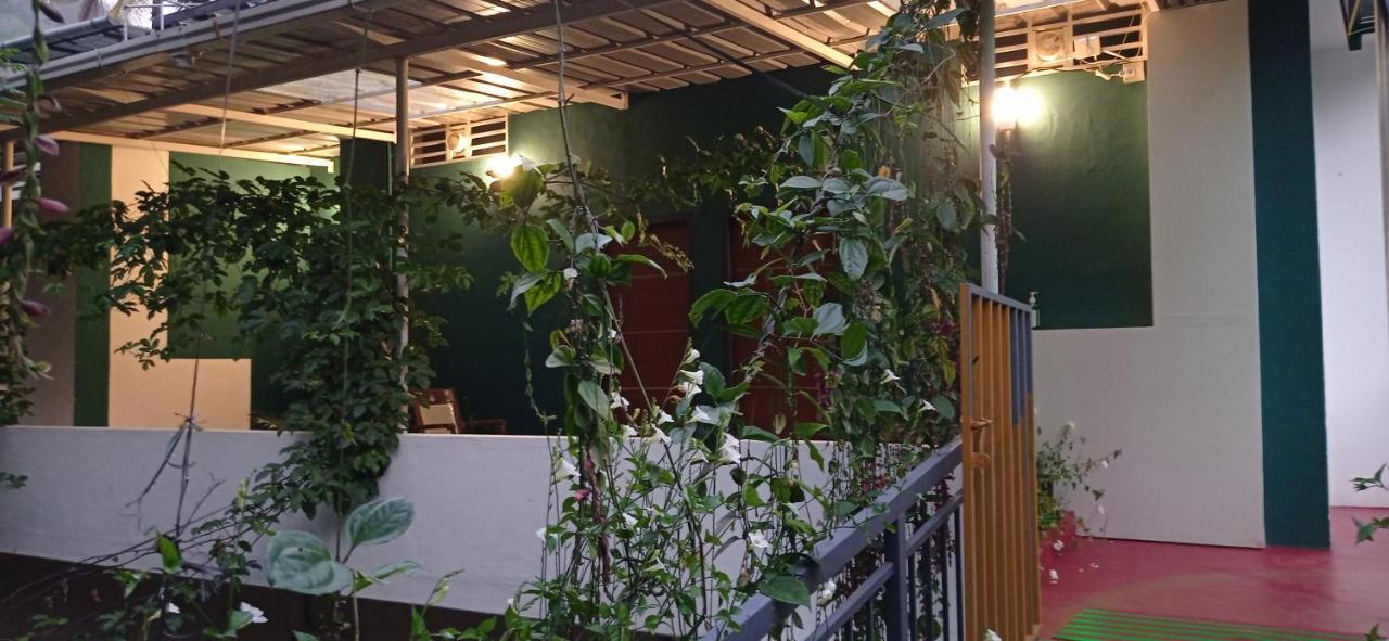 Riverbench Homestay Munnar, Anaviratty Exteriér fotografie