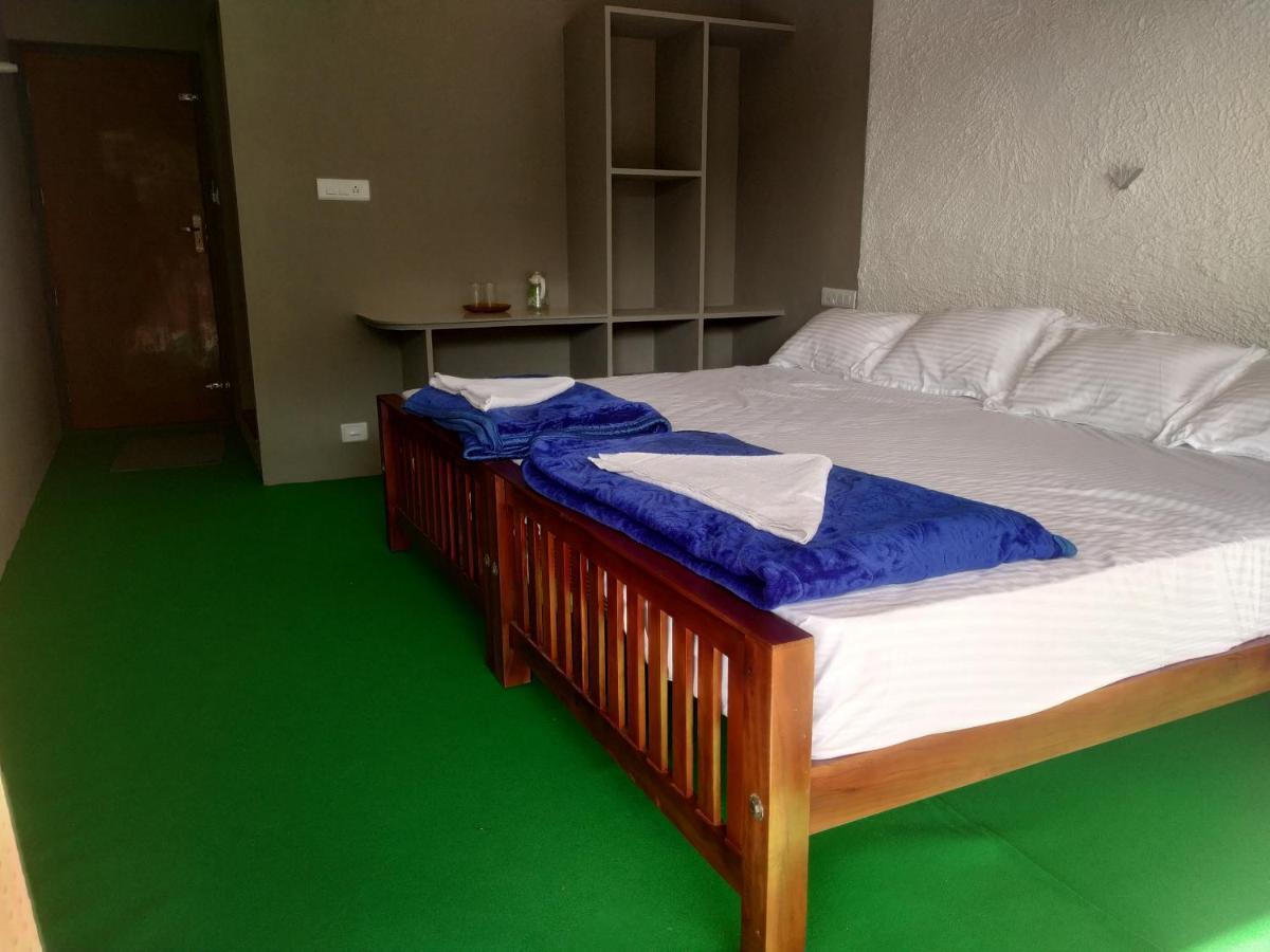 Riverbench Homestay Munnar, Anaviratty Exteriér fotografie